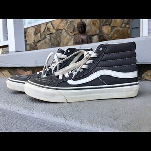 Grey high top vans